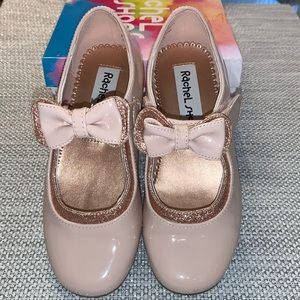 Girls Pink Mauve Patent Leather Dress Shoes